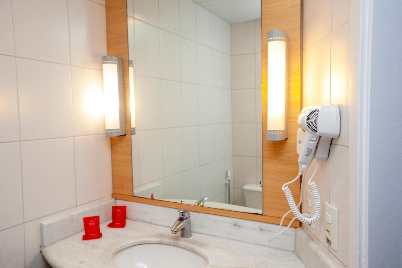 Standard Room with One Double Bed and One Single Bed,1226216360:JPEG